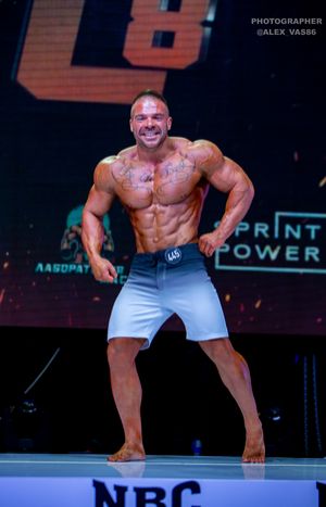 REAL NOVICE MEN‘S PHYSIQUE